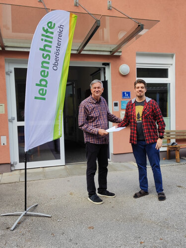 Übergabe der Lebenshilfe-Werkstättenleiter von Hans Schneider an Thomas Baumgartner. Neuer Leiter für Lebenshilfe-Werkstätte Vöcklamarkt